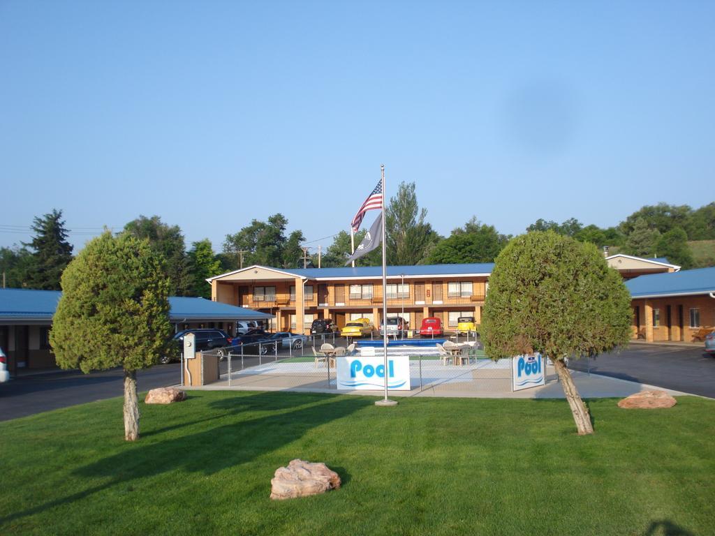 Hills Inn Hot Springs Exterior foto